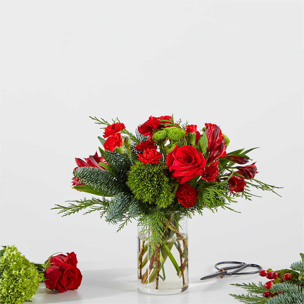 Merry Moment Bouquet – A Florist Original – Lemon Tree Florist, Kemp TX