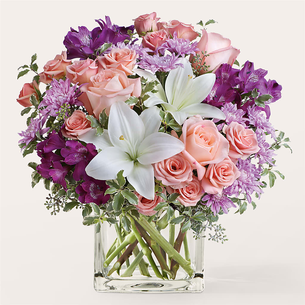 Mani Pedi Bouquet – Lemon Tree Florist, Kemp TX