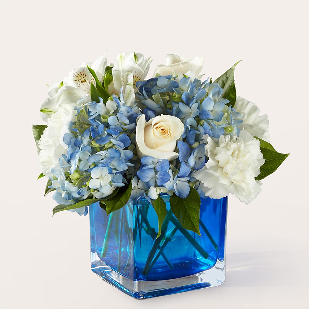 Soothing Waters Bouquet – Lemon Tree Florist, Kemp TX