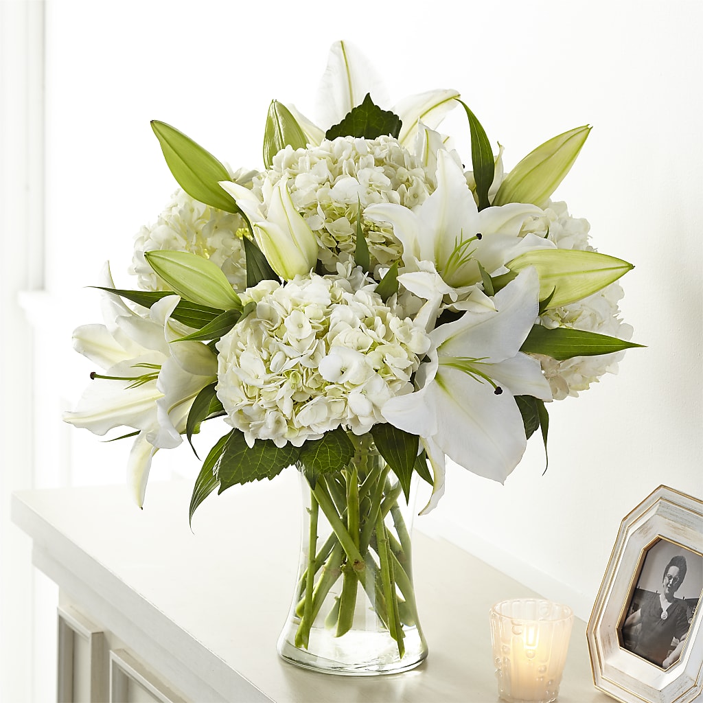 Compassionate Lily Bouquet – Lemon Tree Florist, Kemp TX