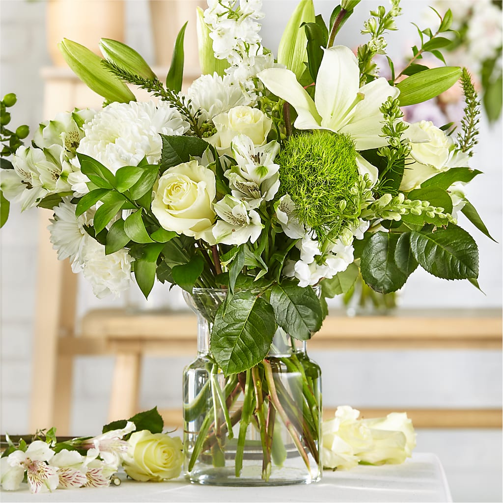 Classic Ivory – A Florist Original – Lemon Tree Florist, Kemp TX
