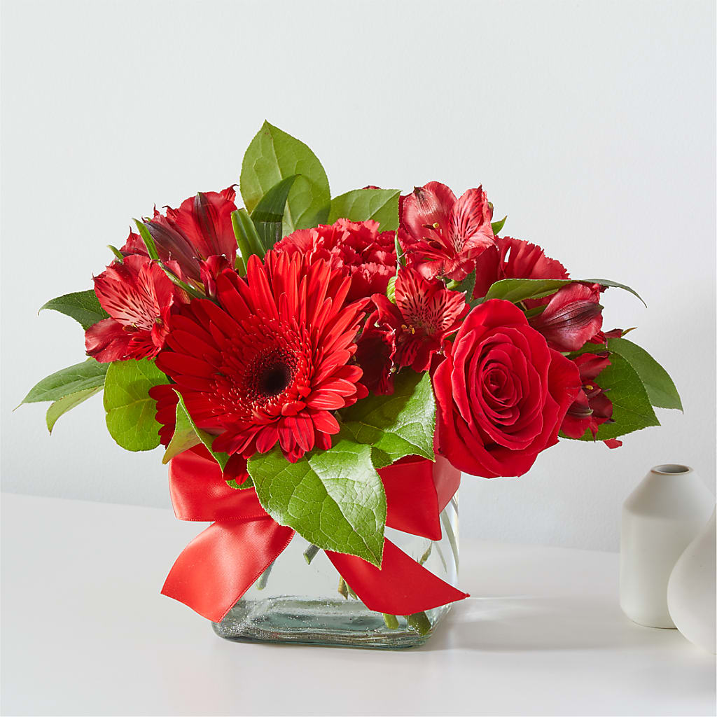 Red Hot Bouquet – Lemon Tree Florist, Kemp TX