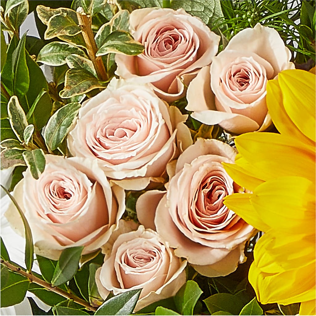 The Good Life Bouquet –  Lemon Tree Florist, Kemp TX