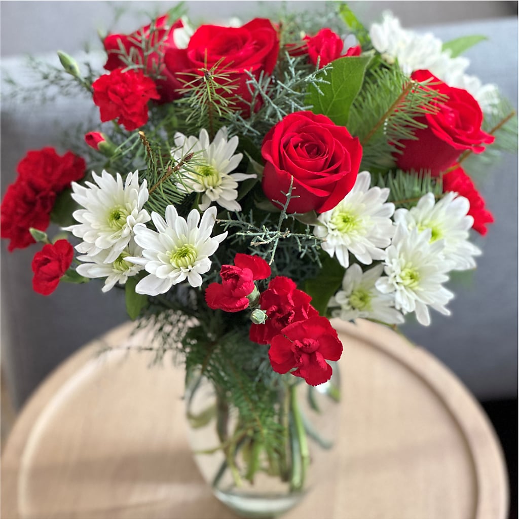 Seasonal Magic Bouquet –  Lemon Tree Florist, Kemp TX