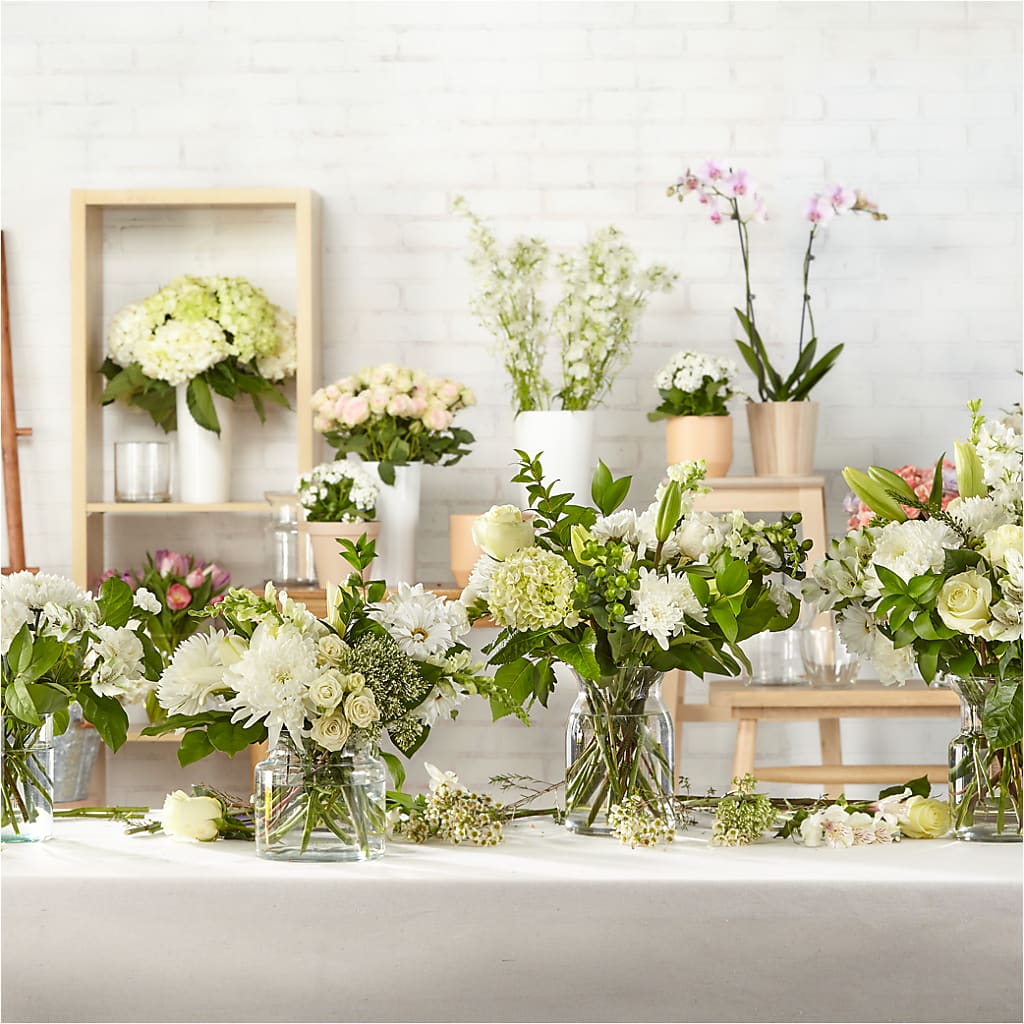Classic Ivory – A Florist Original –  Lemon Tree Florist, Kemp TX