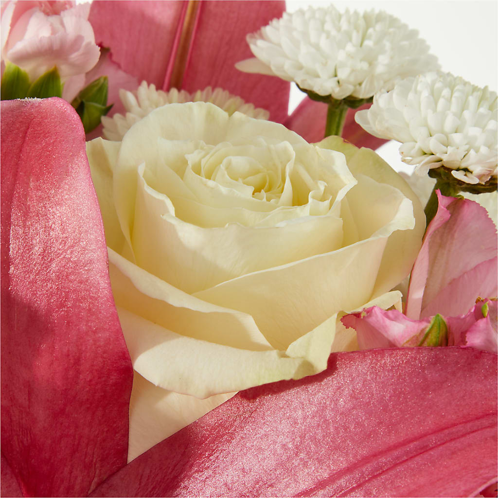 Piece of Cake Bouquet –  Lemon Tree Florist, Kemp TX