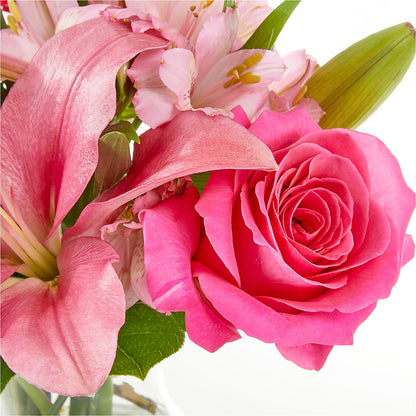 Lots of Love Bouquet –  Lemon Tree Florist, Kemp TX