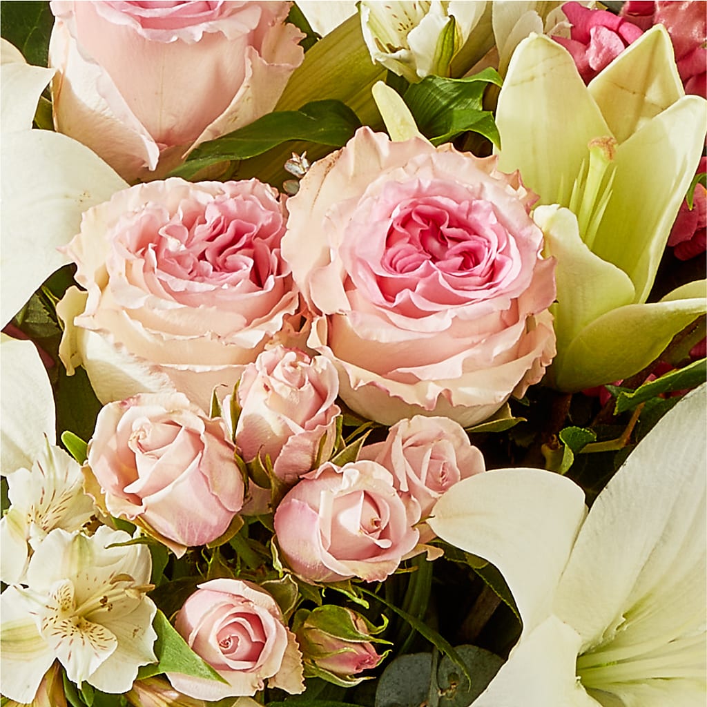 Ballet Slippers Bouquet –  Lemon Tree Florist, Kemp TX