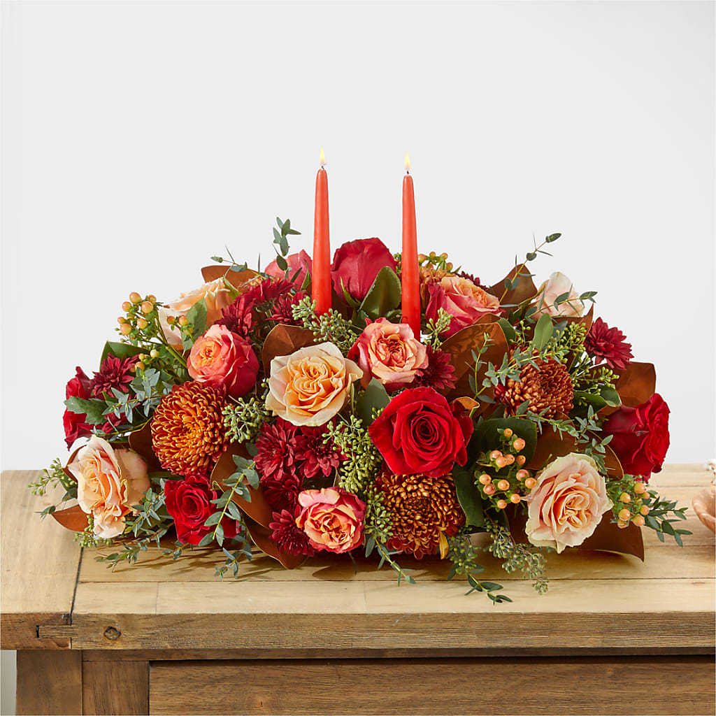 Gather Near Centerpiece –  Lemon Tree Florist, Kemp TX